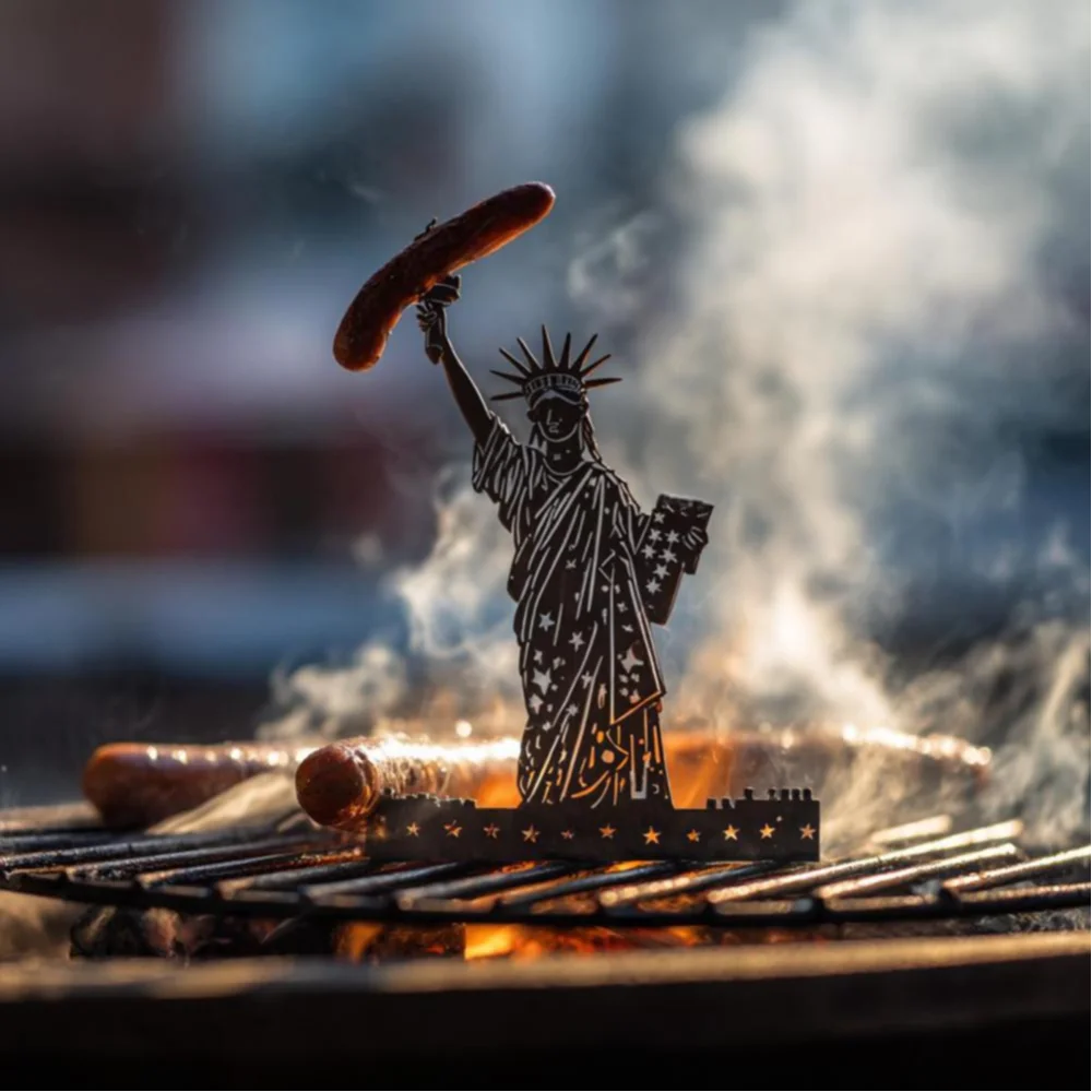 BBQ Accessory Portable Camping Hot Dog Grill Holder Rust-proof Sausage Stand Rack for Funny Bbq Heat-resistant Outdoor Sausage