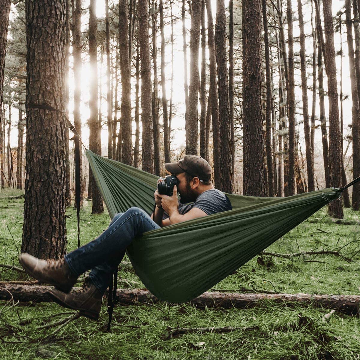 Large Hammock Camping Lightweight Parachute Portable Hammocks for Travel, Indoor, Outdoor Backpacking, Beach Includes Tree Straps and Aluminium Alloy Carabiners