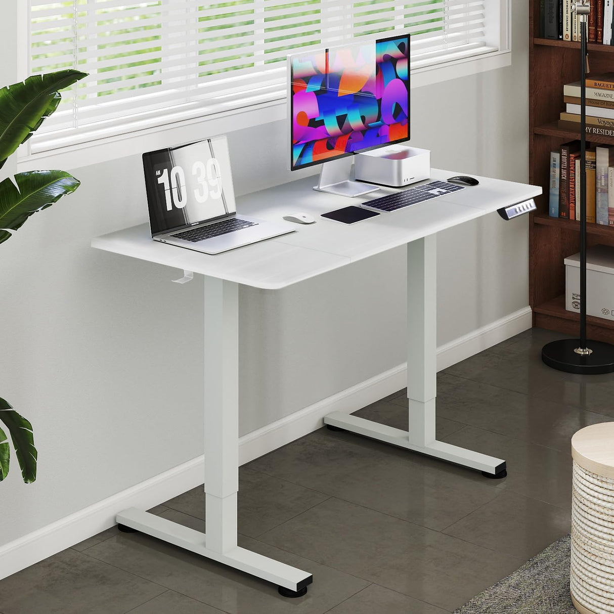 Yodolla Electric Standing Desk, 120x60cm Height Adjustable Sit Stand Desk with Memory Function, Ergonomic Computer Desk for Home Office, Gaming Desk, Study Table with Hooks, White Frame Desktop