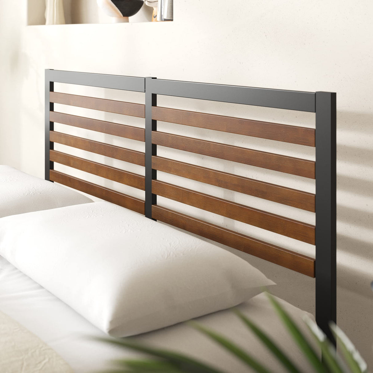 Zinus Kai Bed Frame, Queen, Brown
