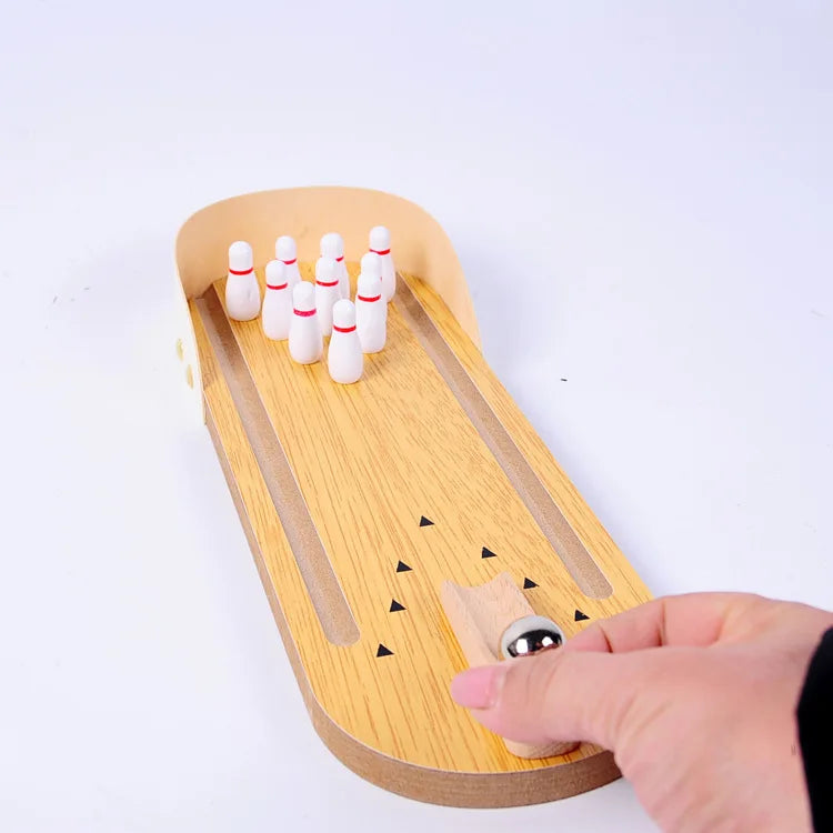 High-end small safe wooden children's educational innovation toys mini bowling set tabletop game wooden parent-child fun toys