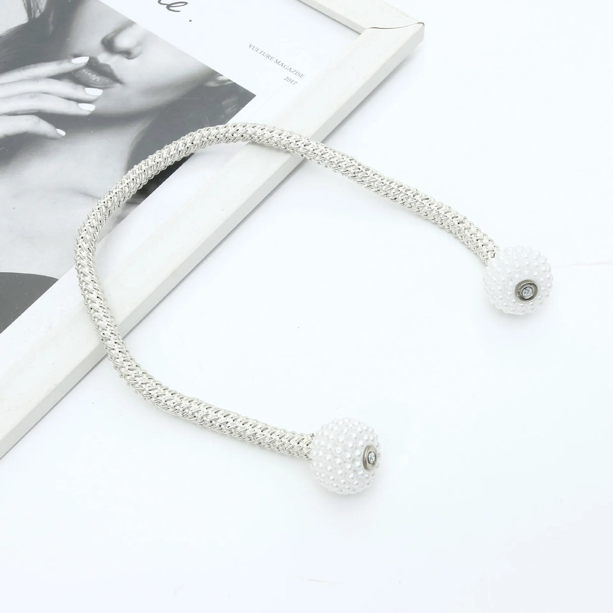 1Pc Magnets Curtains Clamps Curtain Holder Pompom Tieback Magnetic Clips Hanging Balls Tie Back Home Decor Curtain Accessories