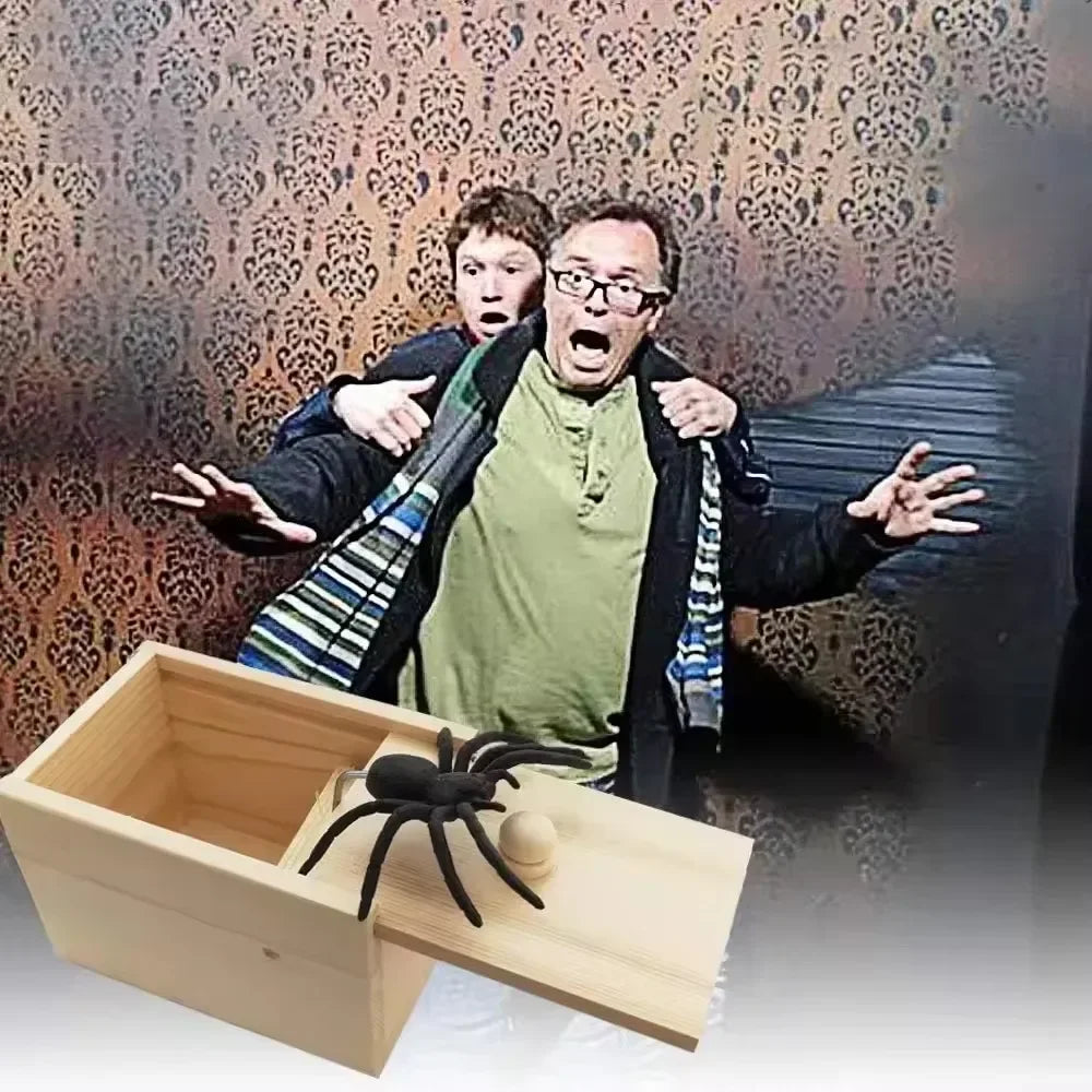 Funny Pop-Up Spider Scare Box - Desk Decor Gag Gift for Halloween, Christmas & Birthday, Novelty Office Toy & Home Decoration