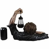Halloween Zombie Crawling Horror Decor, Scary Led Lights Zombie Holding Lantern Outdoor Figurine Light