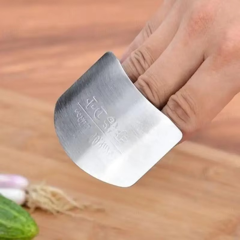 1 Pcs Stainless Steel Kitchen Tool Hand Finger Protector Knife Cut Slice Safe Guard