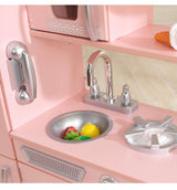 Kids Vintage Kitchen in Pink